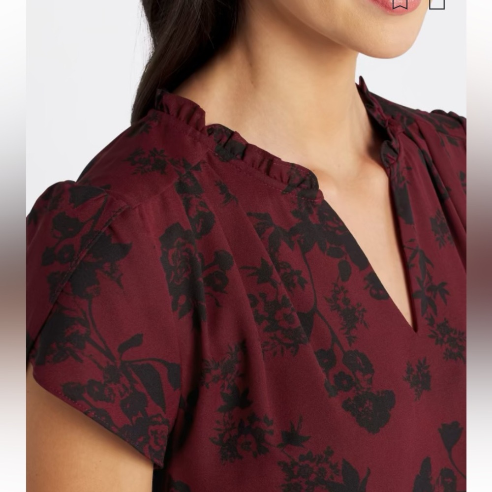 Burgundy tulip sleeve blouse - Picture 7 of 8